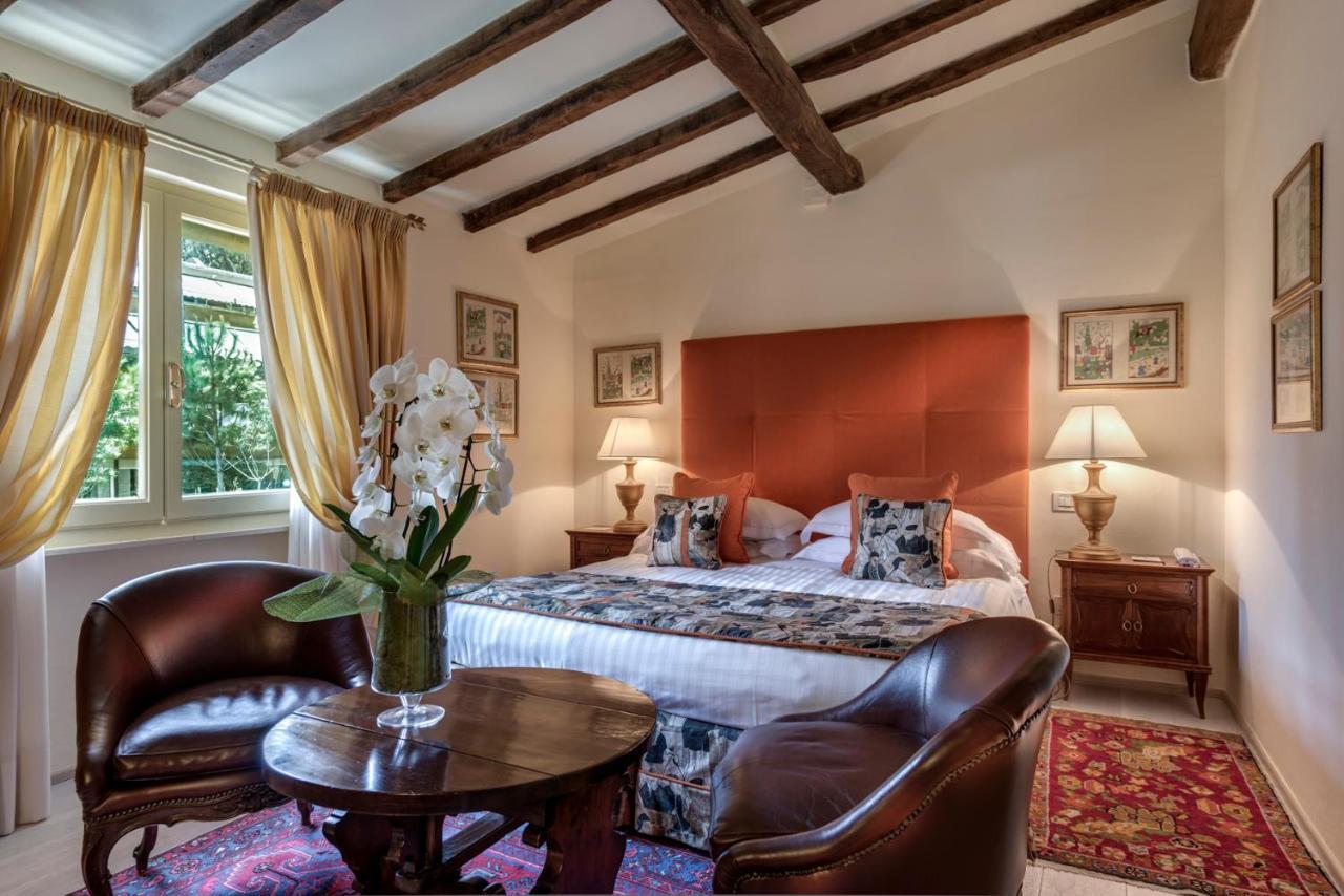 Hotel Augustus Y