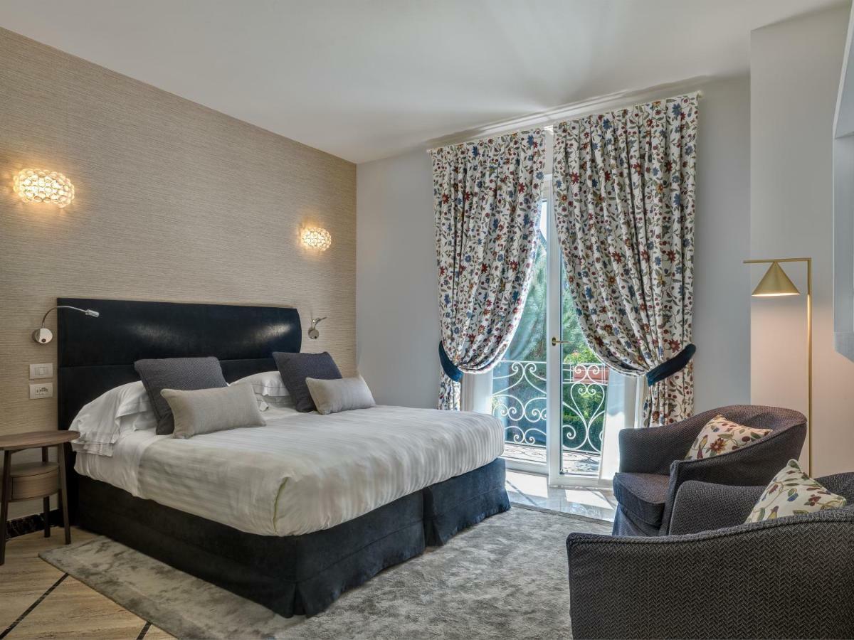 Hotel Augustus Y